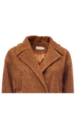 Вкорочене пальто рижувато-коричневого кольору