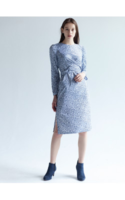Платье принт чб листики 77-259