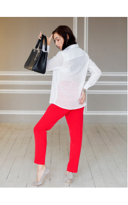 Белая рубашка со спинкой с кружева