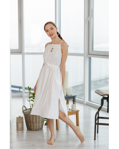 Белое льняное платье на лямках 77-332-694