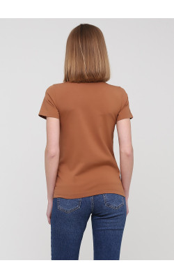 Классическая футболка цвета кэмел