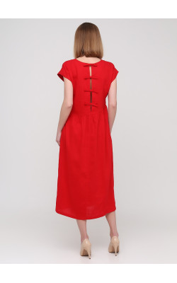 Яскрава літня червона сукня